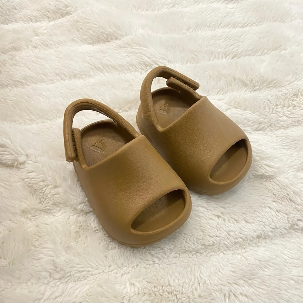 Yeezy Slide Ochre Infant Size 3